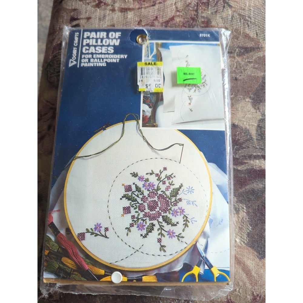 Vtg Vogart Stamped Pillowcase Pair Kit 8701K Embroidery Or Ballpoint Painting